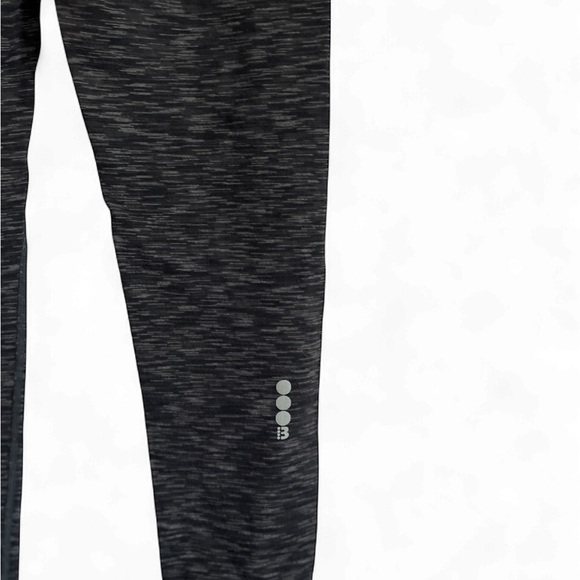 Bench Heathered Leggings with Black Grey Stretch Fabric - Picture 4 of 4